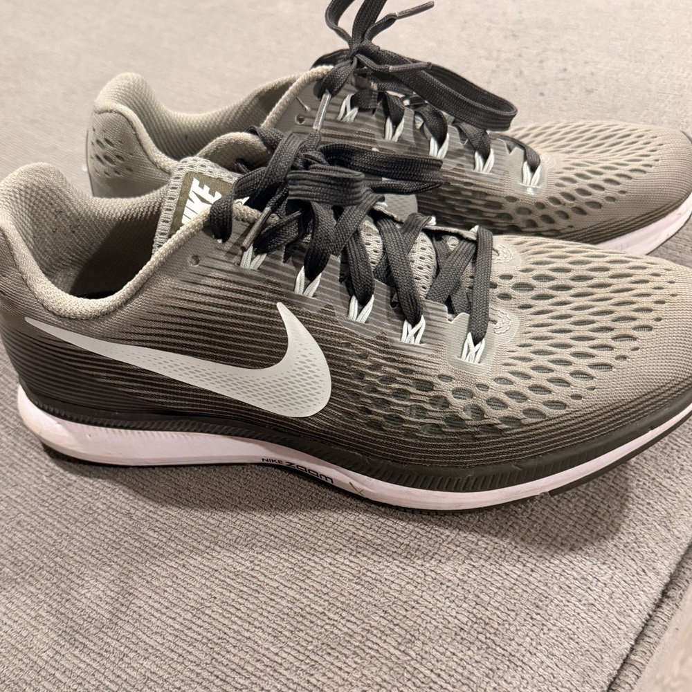 Nike Olive Green Pegasus Running Sneakers